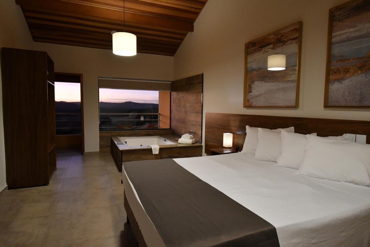Molise Hotel Fazenda แซร์ฮาเนกรา ภายนอก รูปภาพ